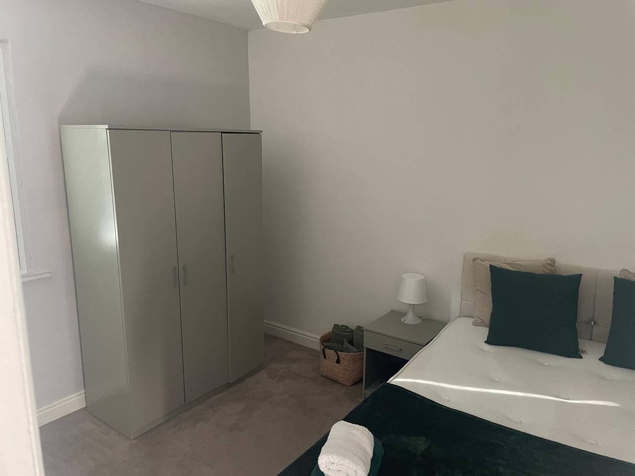 Foto 5 von 7: Horsforth apartment Leeds Bradford airport