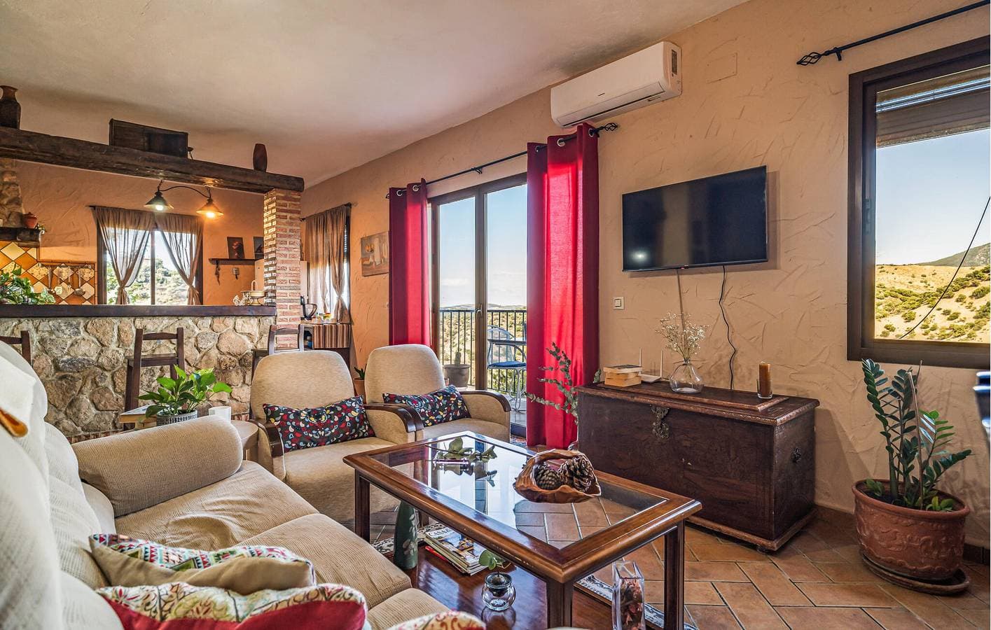 Foto 4 von 26: Gemütliches Apartment mit Pool und Parkplatz - Wifi inbegriffen