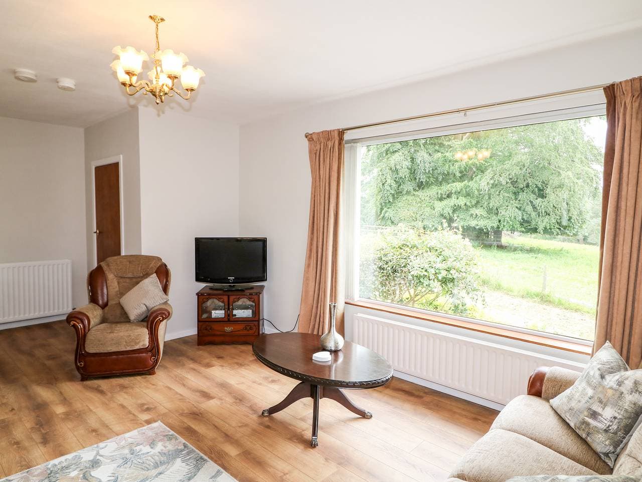 Foto 5 von 34: Cottage für 4 Personen mit Garten
