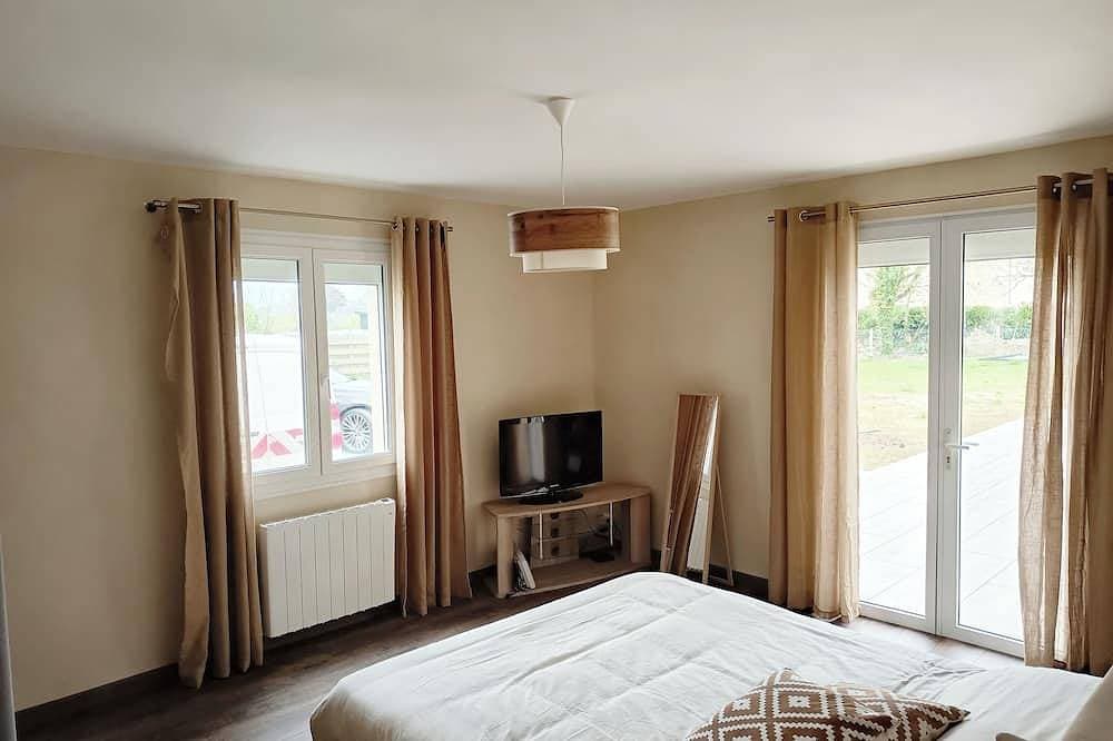 Foto 6 von 23: La maison des Laquais offers 3 bedrooms for 6 people.