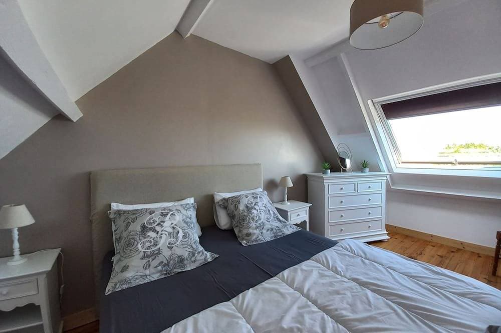 Foto 2 von 30: Quiet fisherman's cottage, 400 m from beach, sea view. Ideal for families