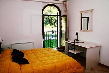 Foto 3 von 10: One-Bedroom Apartment - Attic