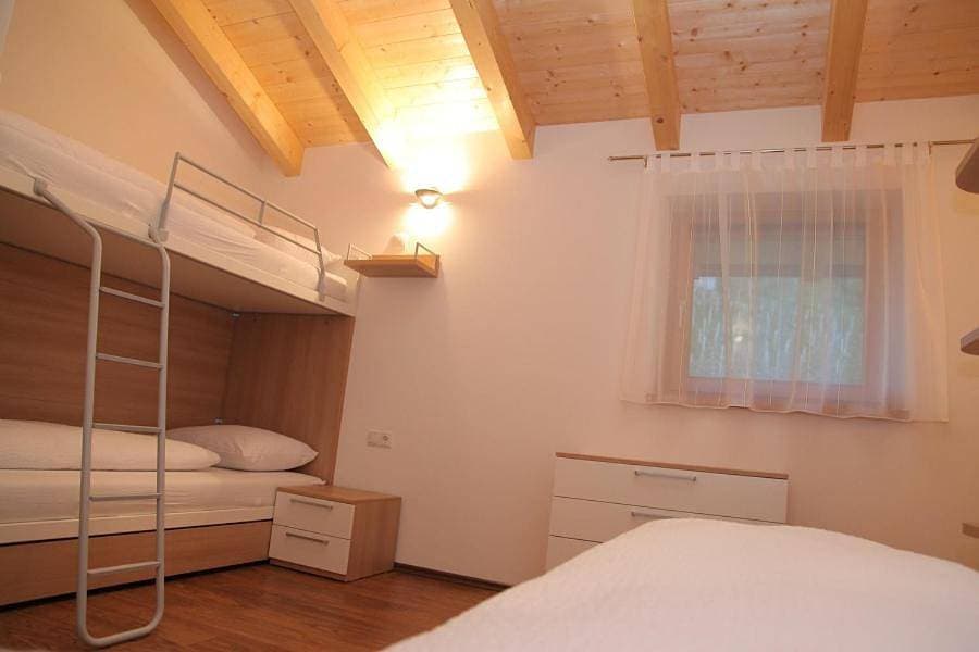 Foto 8 von 12: Two-Bedroom Apartment