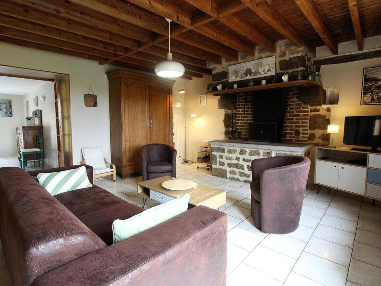 Foto 12 von 37: Three-Bedroom House