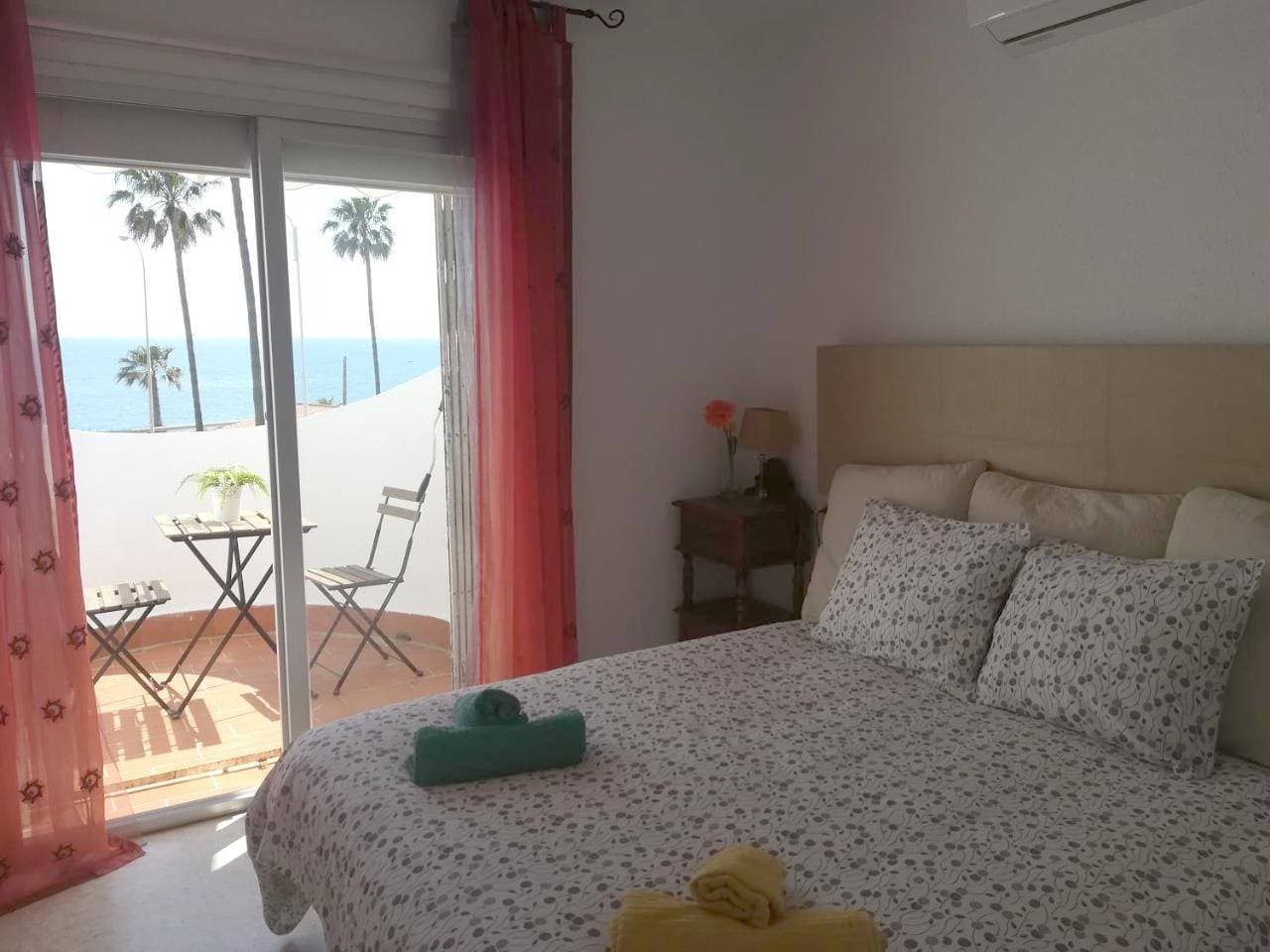 Foto 4 von 28: Three-Bedroom House
