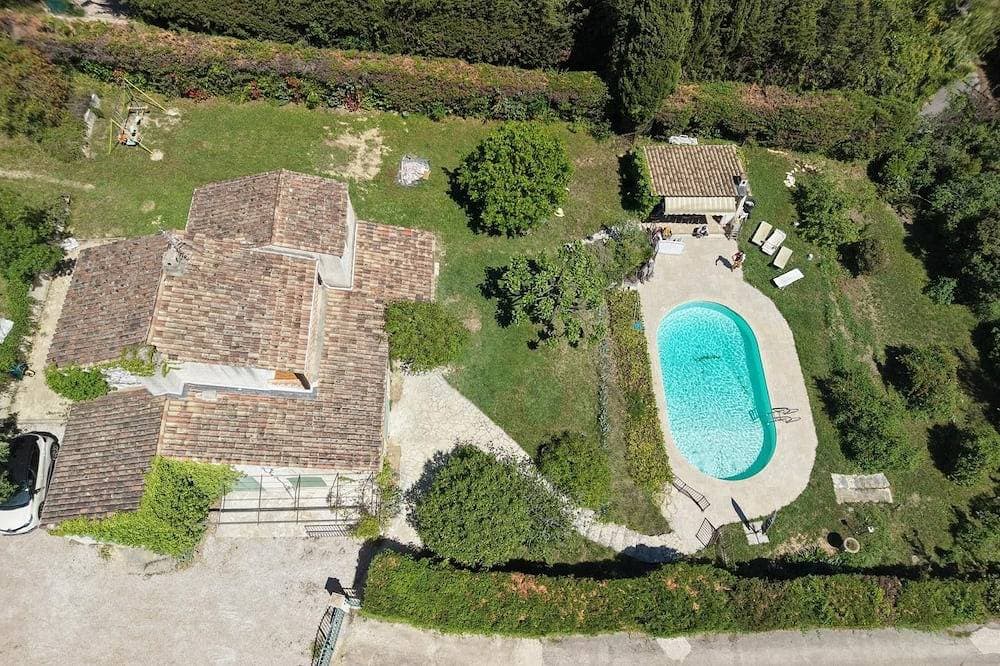 Foto 9 von 22: Villa mit Pool, Opio, 9 Personen, 4 Schlafzimmer, Klimaanlage, ruhig