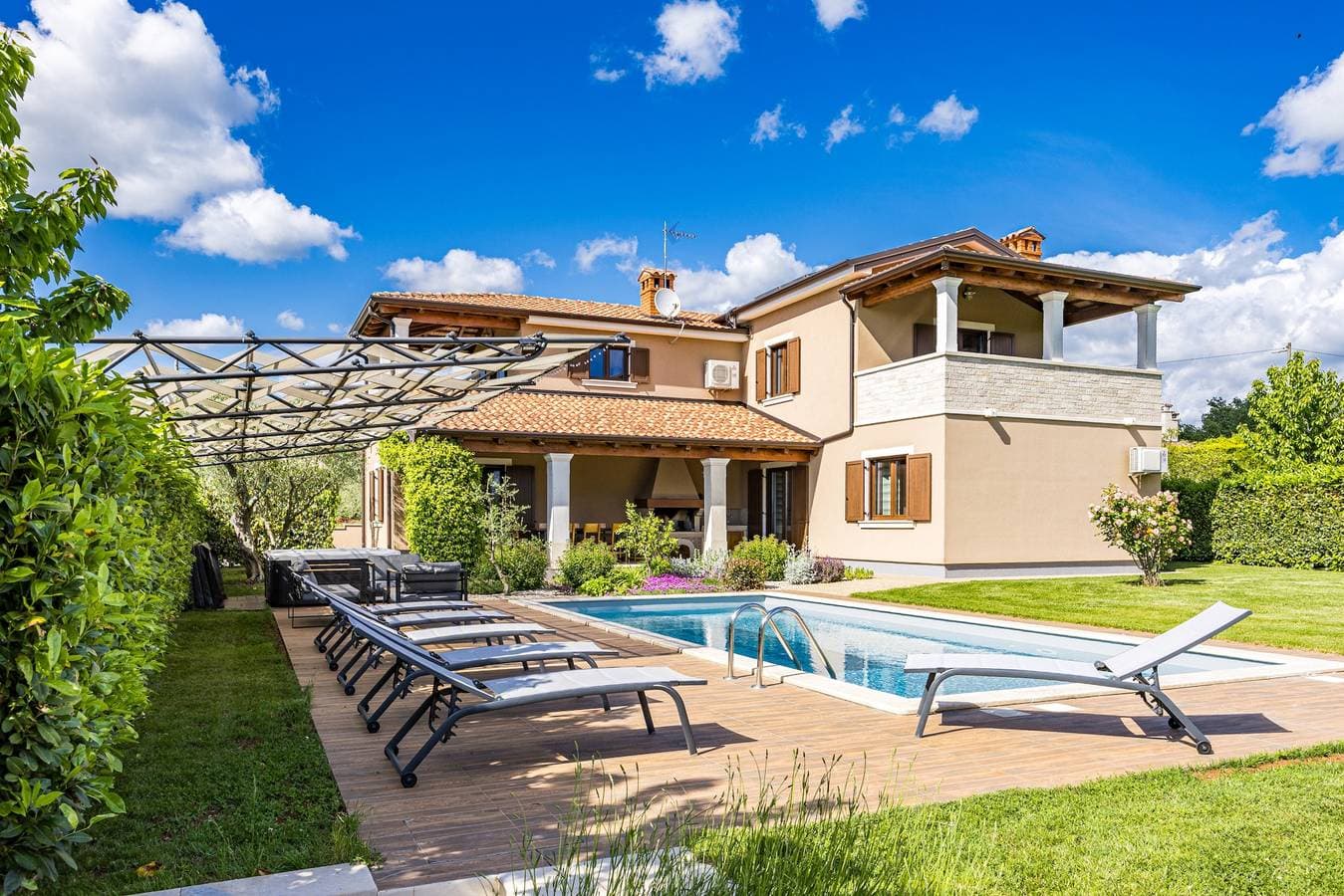 Foto 5 von 45: Villa Roza