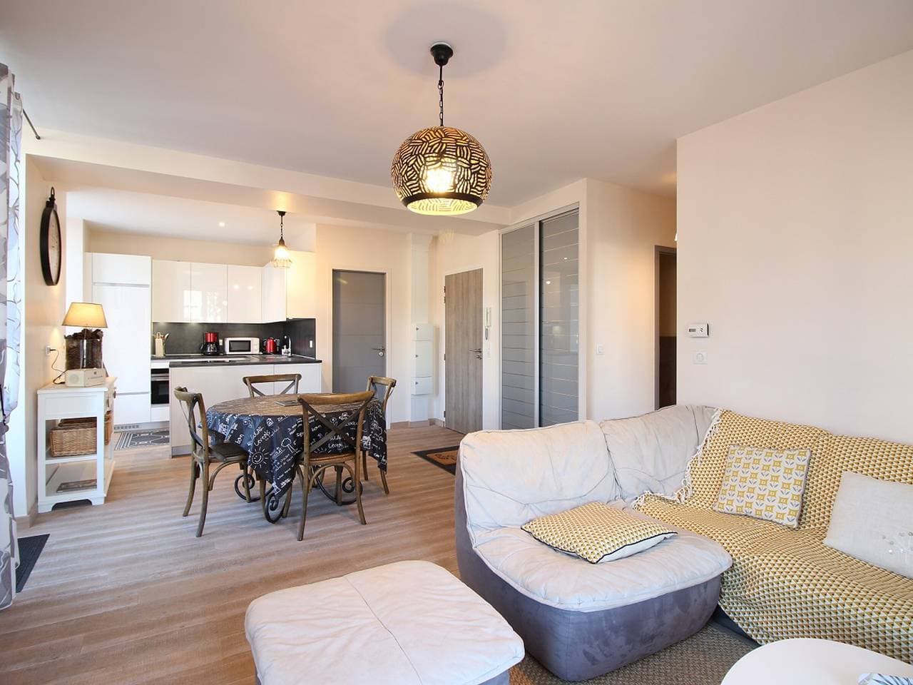 Foto 3 von 12: T3 in La Bourboule mit Parkplatz und WiFi - Ideal für 4 Personen