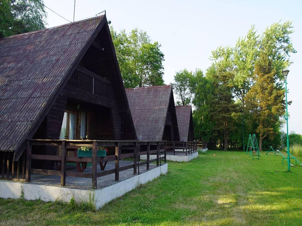 Foto 12 von 31: Holzchalet am Jamno-See nahe Meer