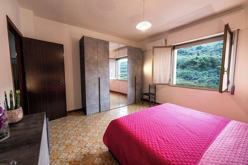 Foto 4 von 12: Gemütliche Ferienwohnung in Arbus für 4 Personen mit Pinienwaldblick