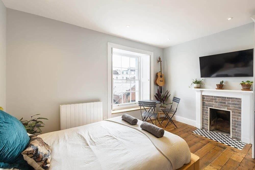 Foto 5 von 16: Stylish Flat on Beautiful Clifton Street, Parking