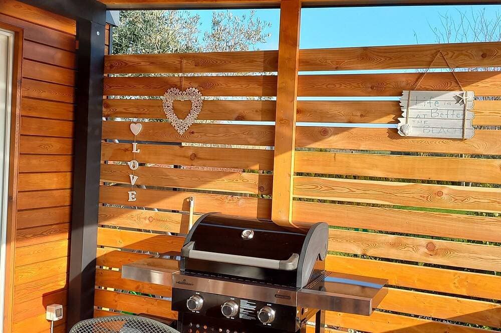 Beach House Beta a romantic hideaway  in olive grove by the sea, pool, jacuzzi 1
