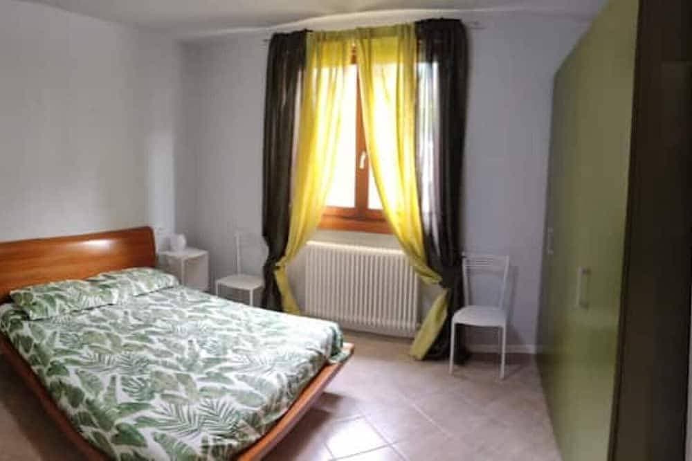 Foto 2 von 25: Charming apartment with swimming pool, tennis court