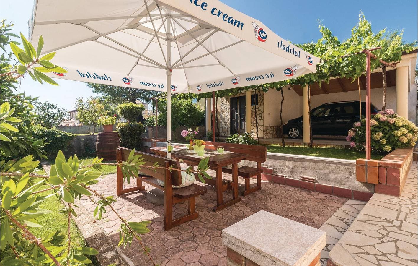 Foto 6 von 24: Gemütliche Ferienwohnung mit Terrasse, WLAN, Parkplatz, in der Nähe des Strandes von Brioni