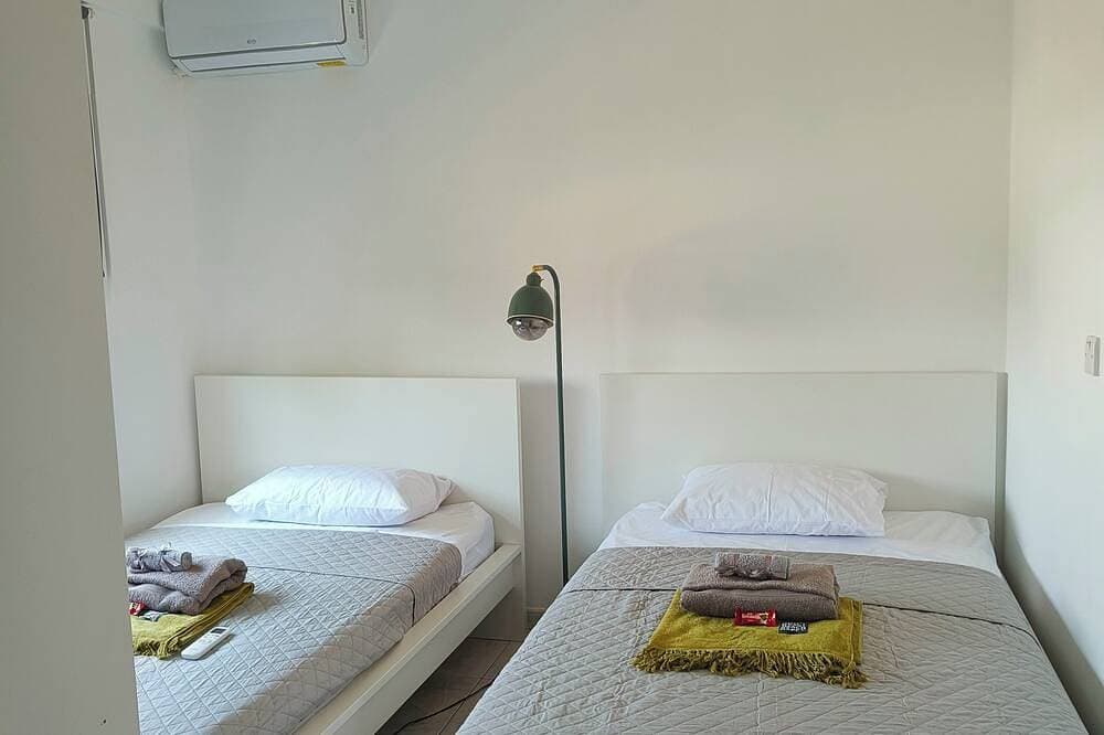 Foto 5 von 16: Casa Sea Breeze - A newly refurbished 2-bedroom apartment in Perivolia, Larnaca