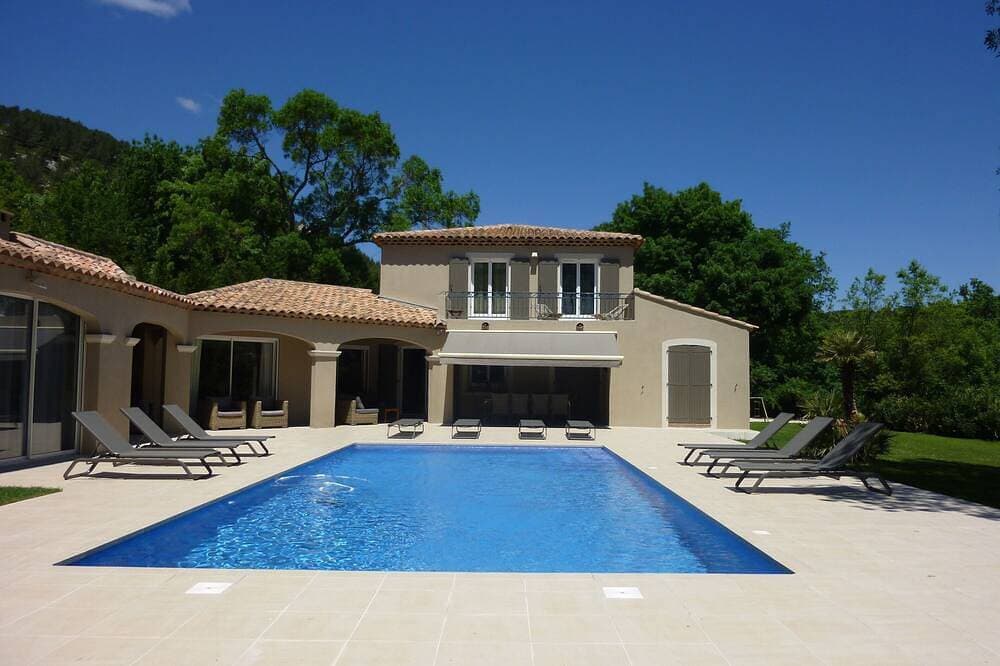 Durchatmen in der Provence, Schwimmbad , 15 Min. zum Strand u. Aix-en-Provence 1