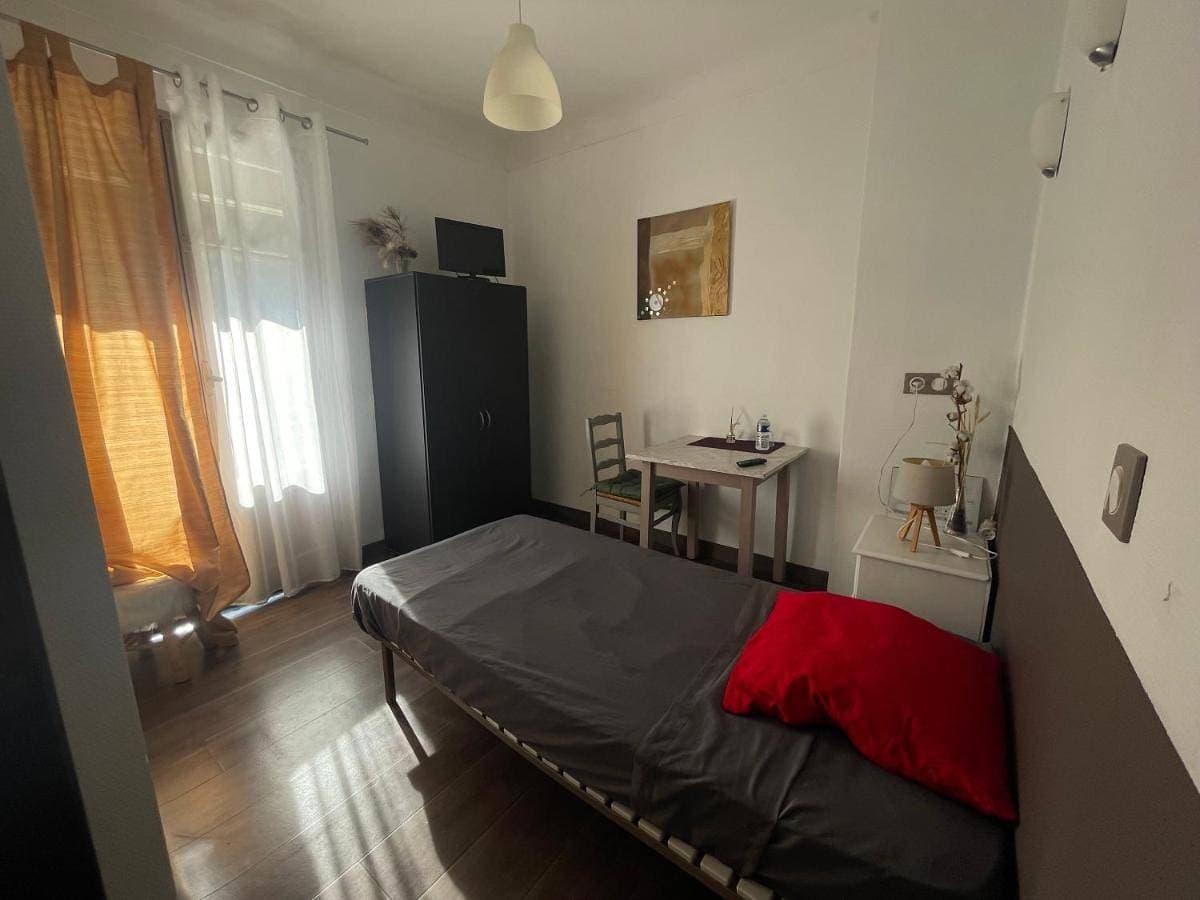 Foto 5 von 5: Double Room