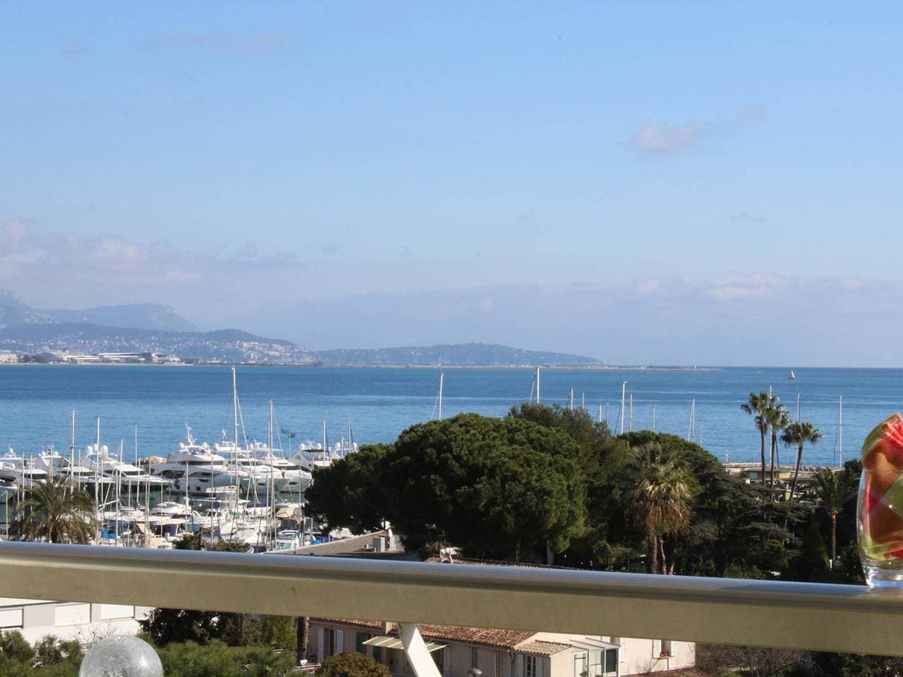 Foto 2 von 17: 2-Zimmer-Wohnung, 4 Schlafplätze, klimatisiert mit Parkplatz in Villeneuve-Loubet Plage