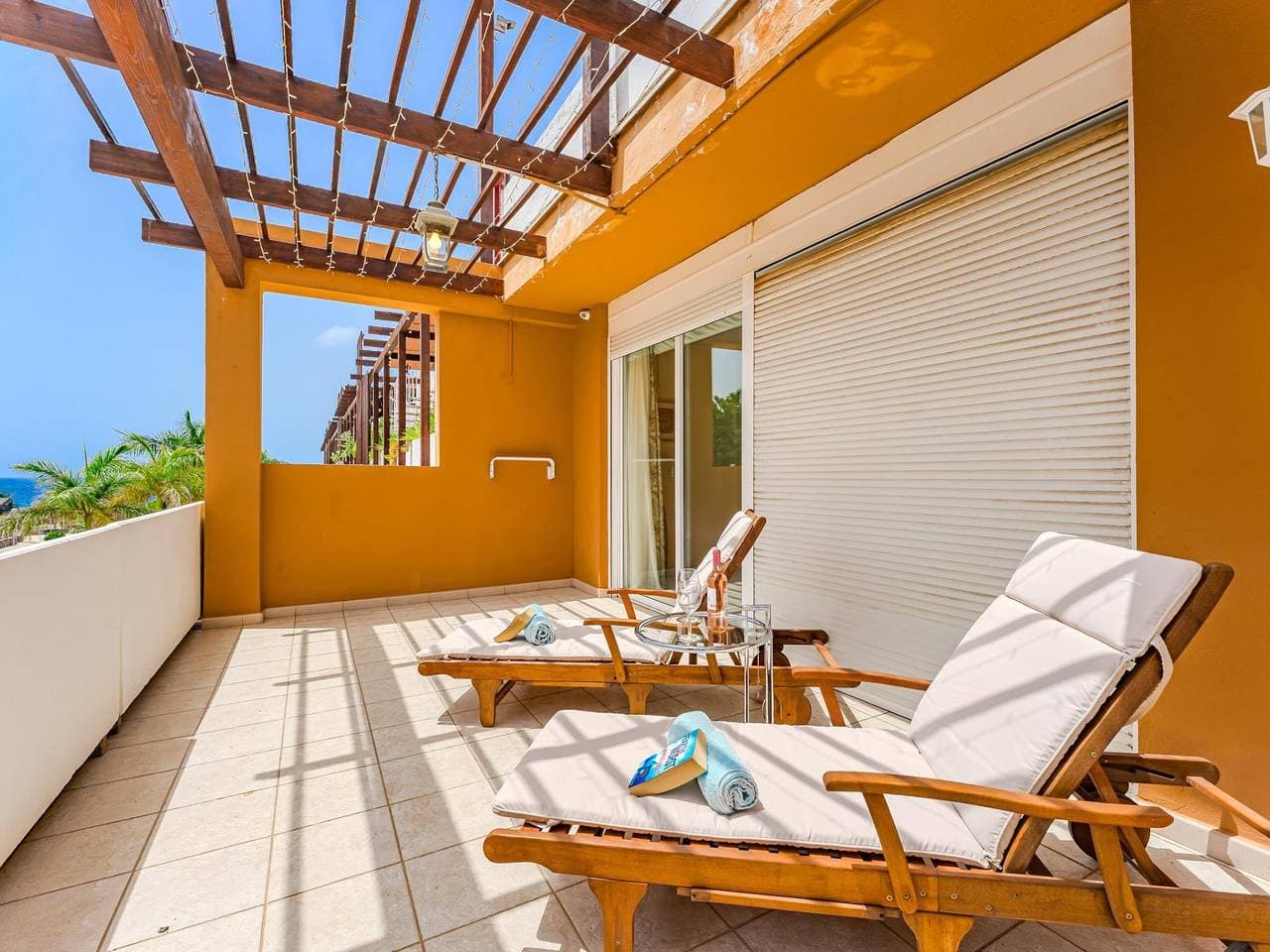 Foto 12 von 24: Oase mit Meerblick - Pool, Terrasse, WiFi, 200m zum Strand