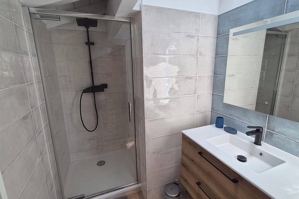 Foto 6 von 17: Completely renovated 18th century Basque farmhouse, in a quiet location with views of the hills.