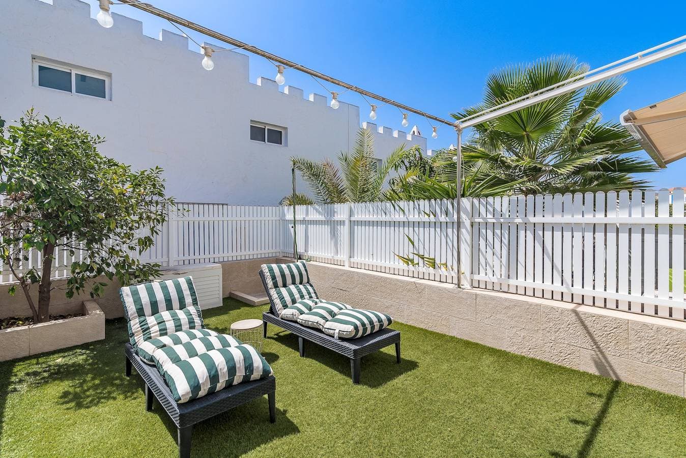 Foto 5 von 32: Ferienwohnung für 2 Personen mit Pool