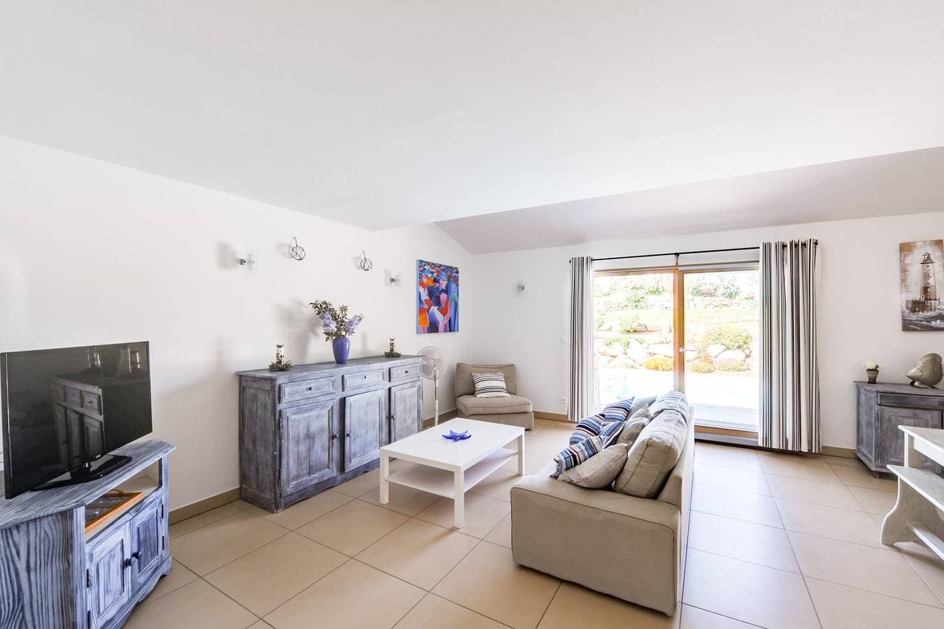 Foto 10 von 25: Villa "Les Oliviers“ mit Pool – in der Nähe der Strände in Südkorsika