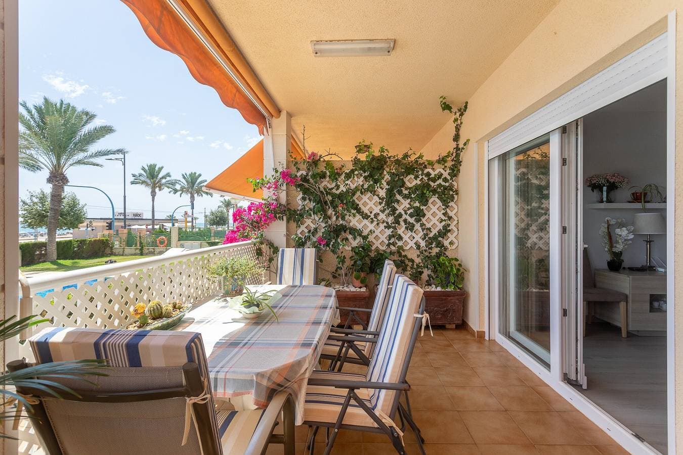 Foto 3 von 32: Ferienwohnung '1a Linea San Juan Alicante' mit Meerblick, WLAN und Klimaanlage