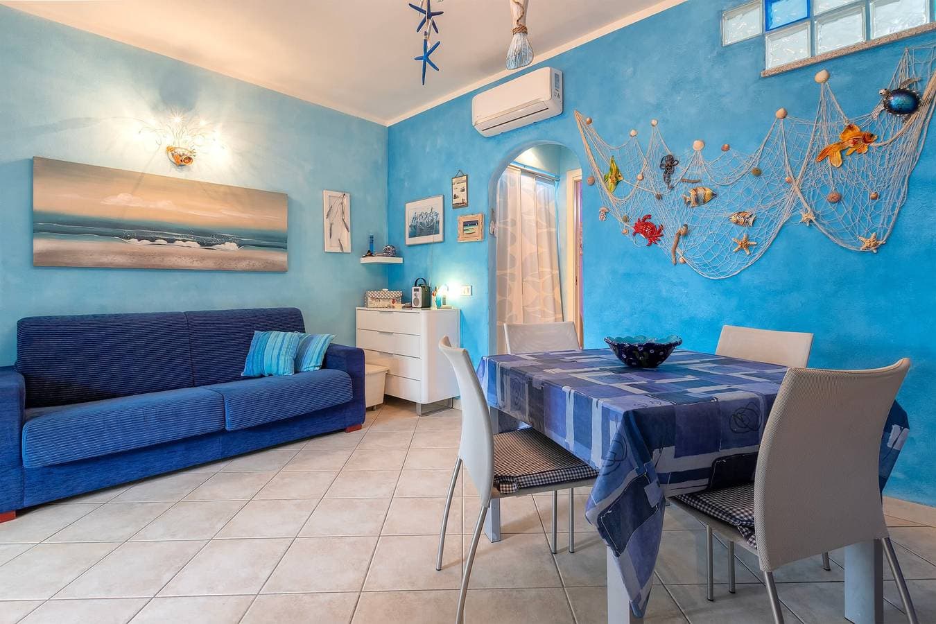 Foto 4 von 23: Ferienwohnung 'L'Elicriso - Profumi Di Sardegna' mit Meerblick, privater Terrasse und Klimaanlage