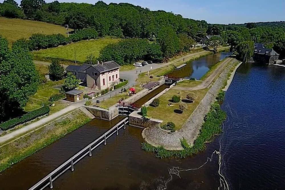 Foto 8 von 8: Mara Riviere former lock keeper's house