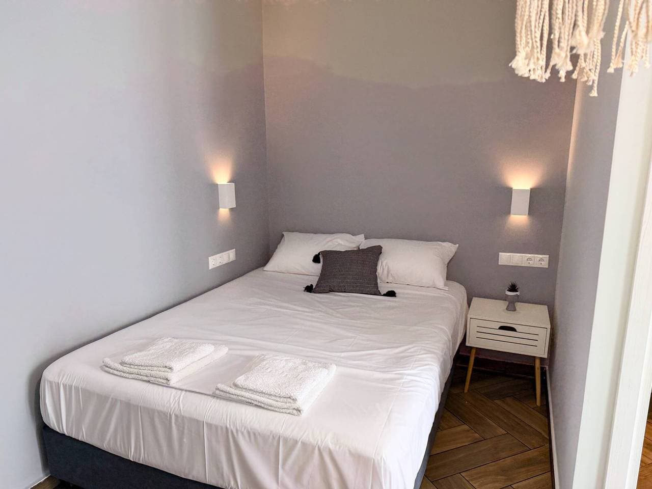 Foto 11 von 25: Amfitriti, 30 Meter zum Strand, 6 Minuten zur Altstadt, 2 Schlafzimmer, 4 Schlafzimmer