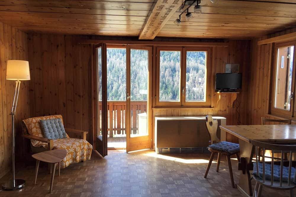 Foto 4 von 20: Alpia 26 - 2 Zimmerwohnung in traditionellem Walliser Haus