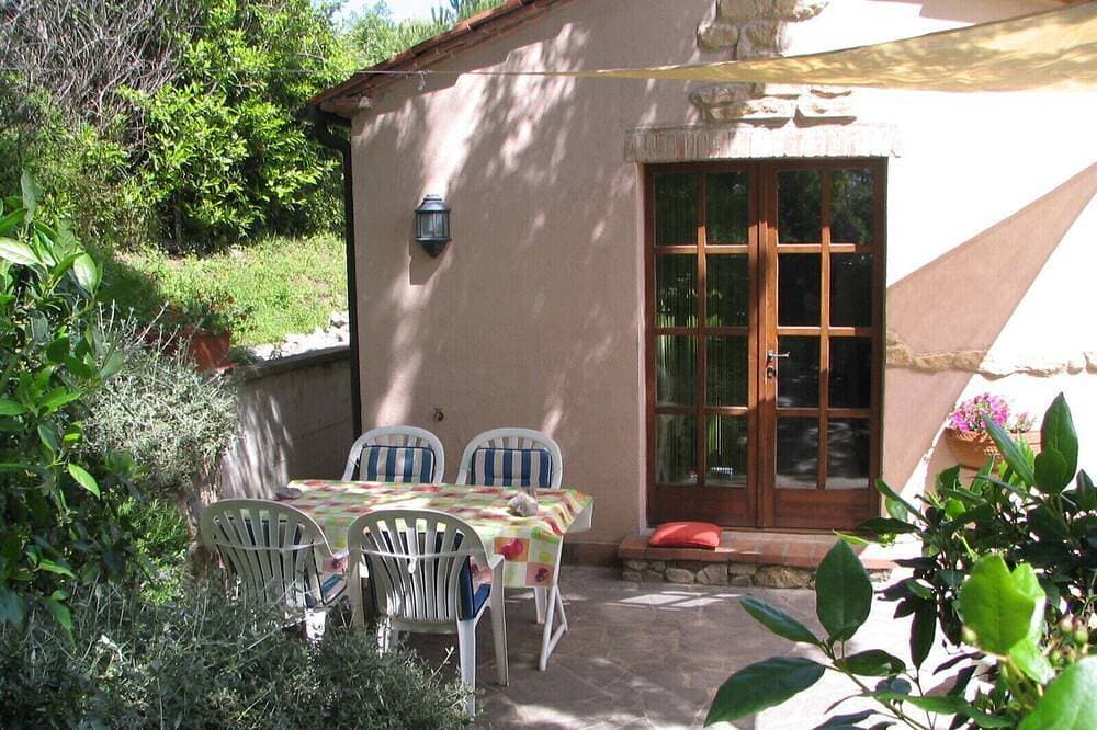 Foto 10 von 14: Ferienhaus fuer 2 Pesonen auf kl. Landgut mit  Pool, naehe heisse Quellen