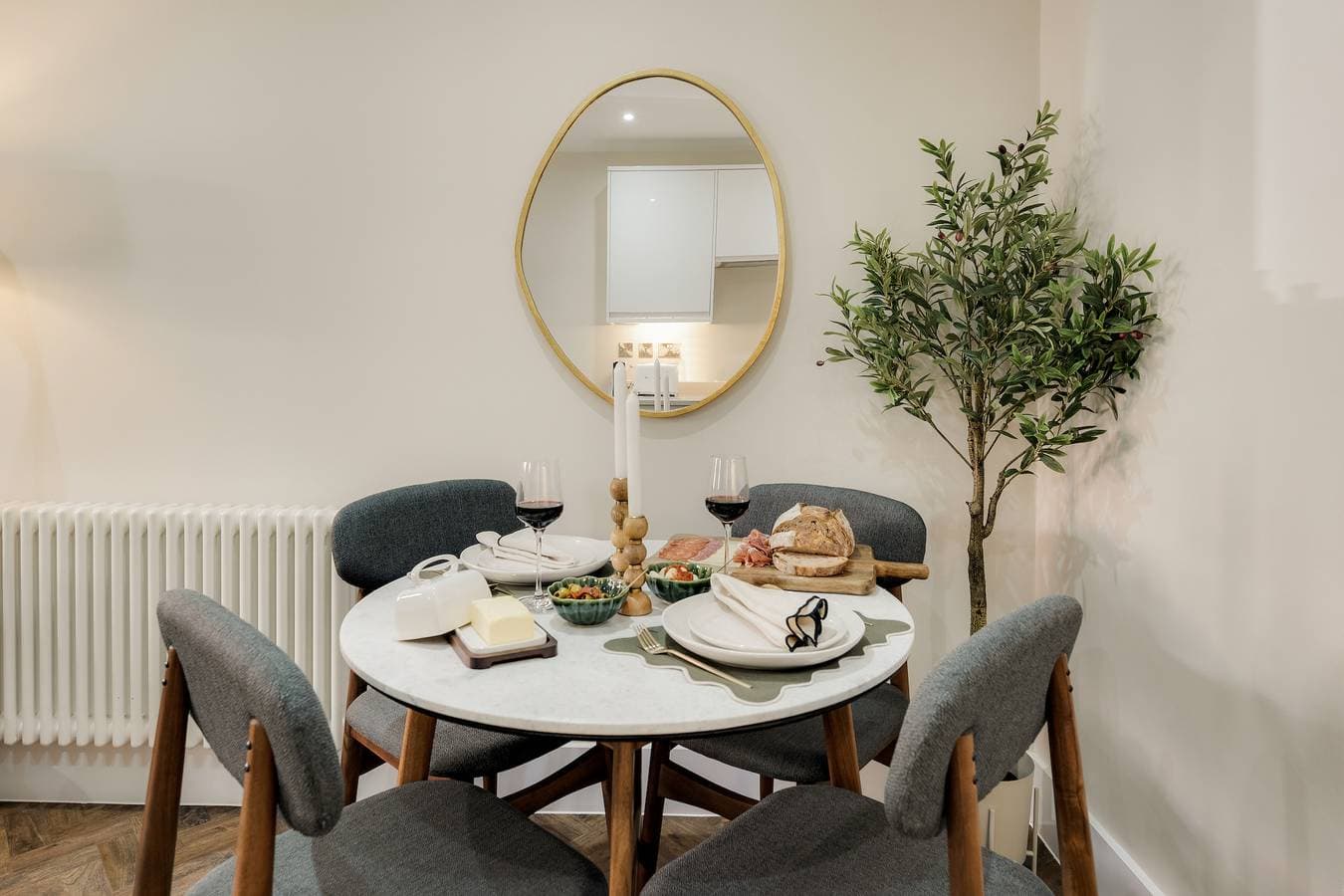 Foto 6 von 21: Your Apartment | Bristol Clifton Road Apartments | No.2