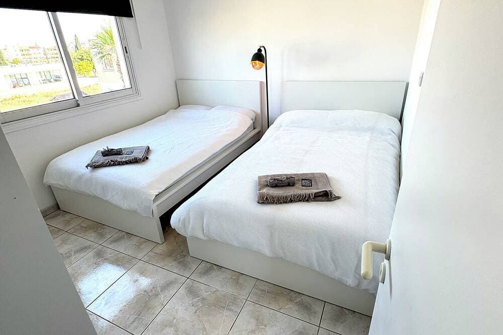 Foto 3 von 16: Casa Sea Breeze - A newly refurbished 2-bedroom apartment in Perivolia, Larnaca