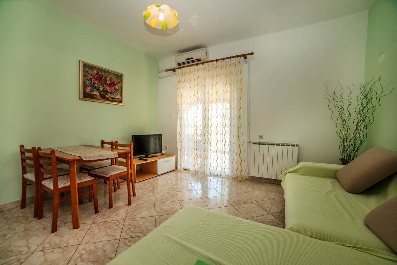 Foto 7 von 21: Apartment mit einem Schlafzimmer Đurđa C in Fažana