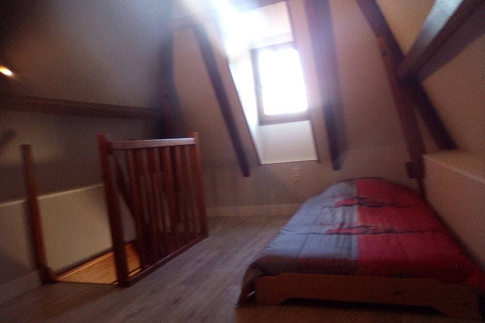 Foto 4 von 11: Zauberhafter Ort, ruhige Wohnung in Steinhaus, viel Charme!