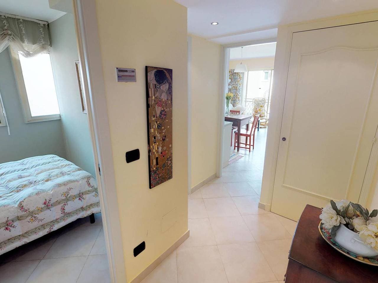 Foto 6 von 16: Schöne 2-Zimmer mit Klimaanlage und Terrasse Menton
