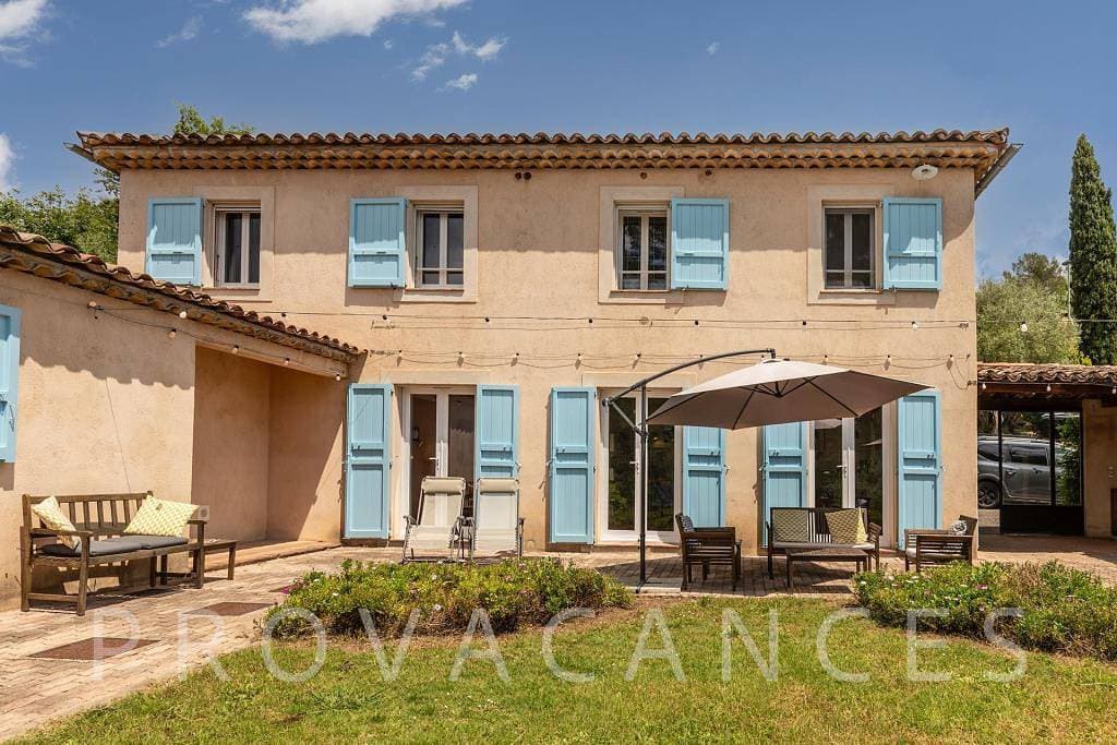Foto 9 von 64: Ferienhaus mit Pool in der Nähe Tourrettes-sur-Loup