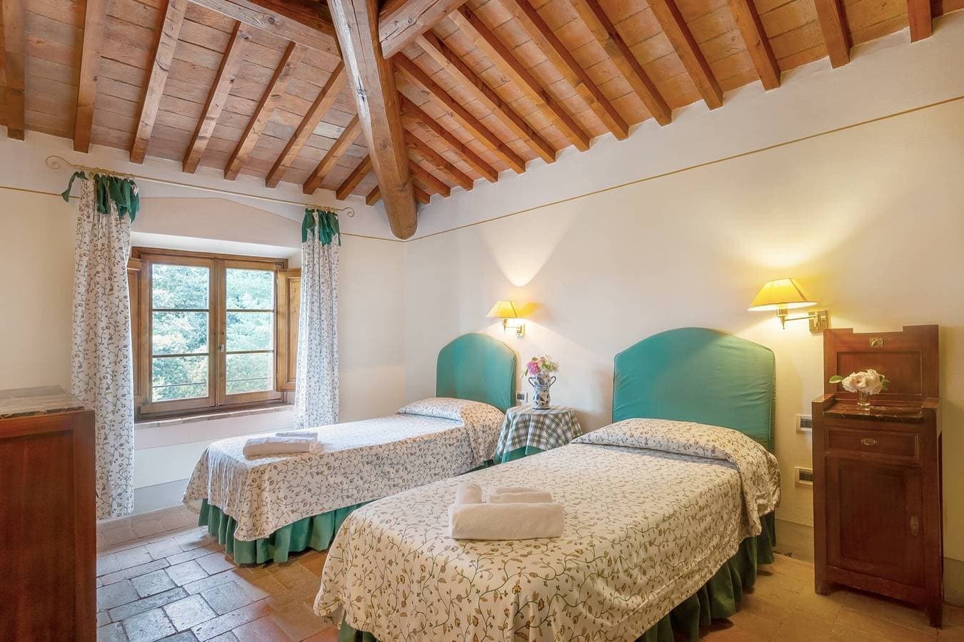 Foto 5 von 19: Villa 'Villa del Fattore' mit gemeinschaftlich genutztem Pool, privater Terrasse und WLAN