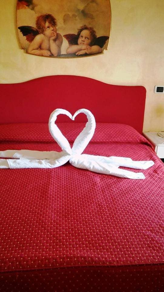 Foto 7 von 12: Double or Twin Room