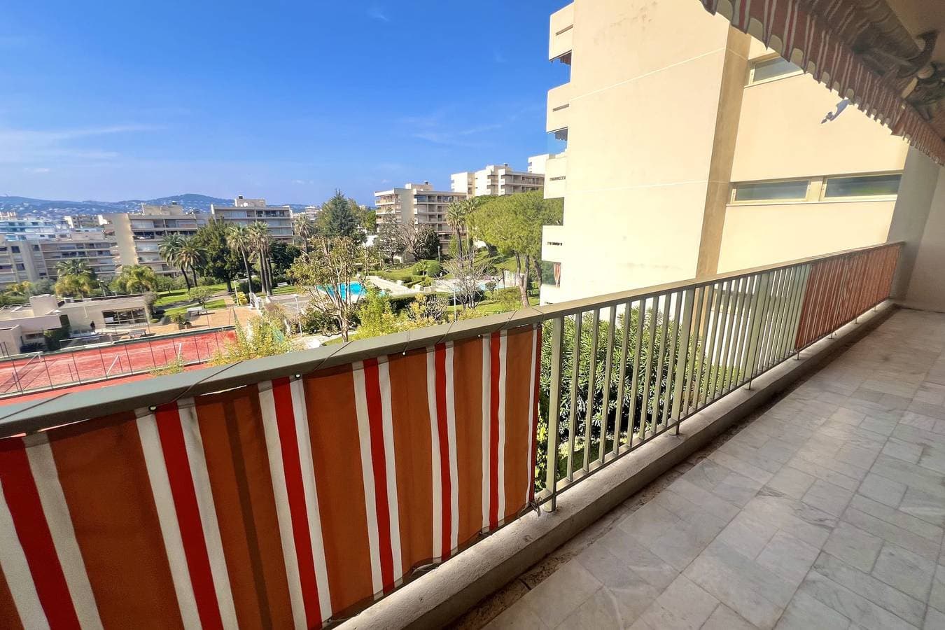Foto 5 von 20: Ferienwohnung für 4 Personen mit Balkon