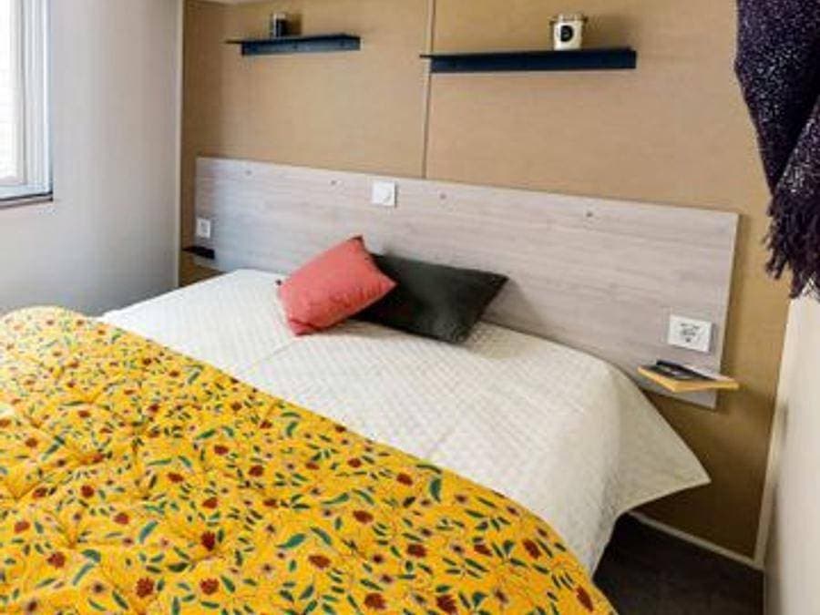 Foto 6 von 45: Camping Siblu Domaine de Kerlann - Funpass inclus - Mobilheim 8 personen - Essential 3ch 8p Signature ohne Klimaanlage