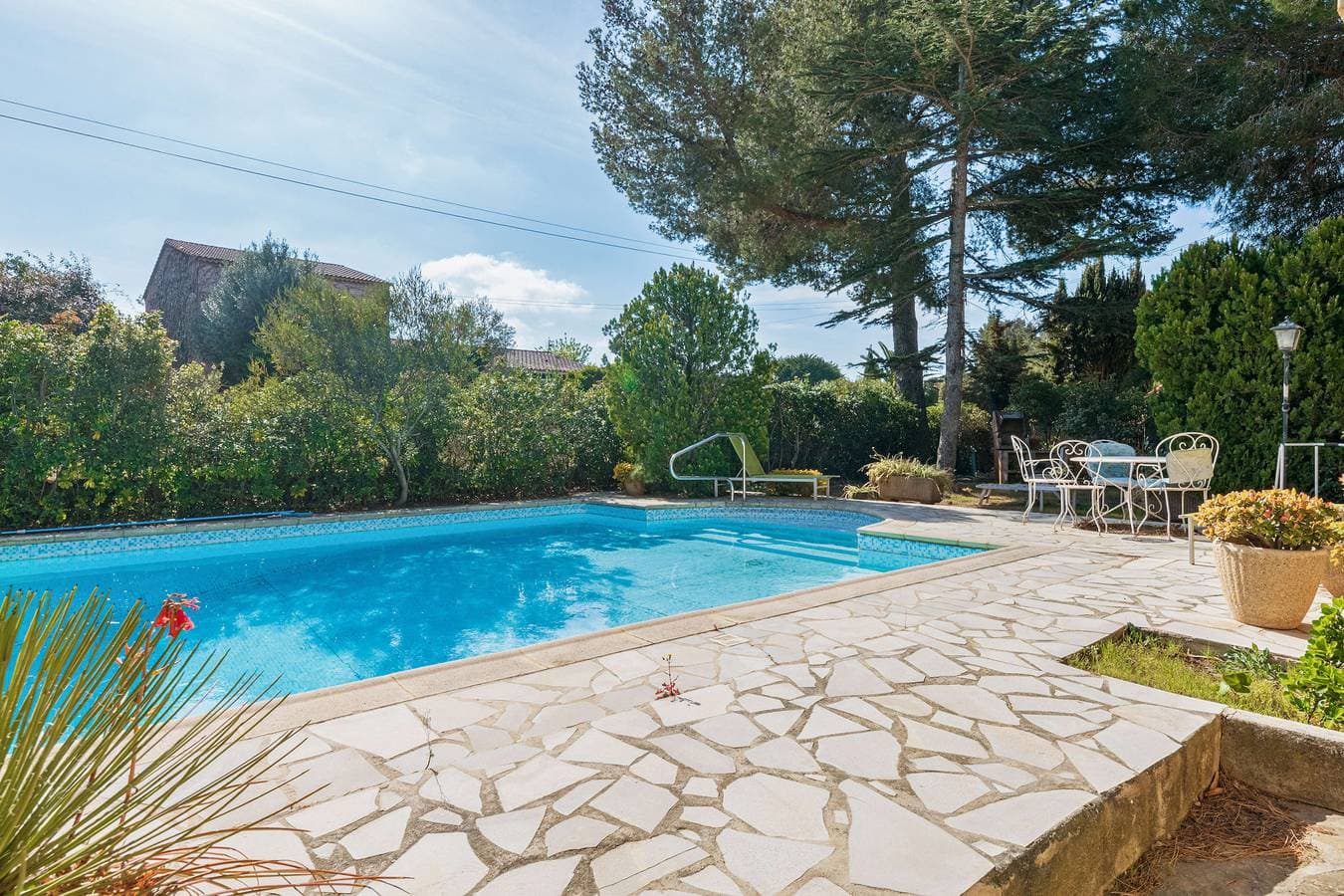 Foto 4 von 12: Charmantes Studio mit Pool und Garten in Six-Fours-les-Plages - Welkeys