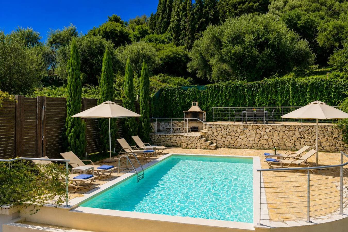 Foto 3 von 26: Villa für 6 Personen mit Meerblick