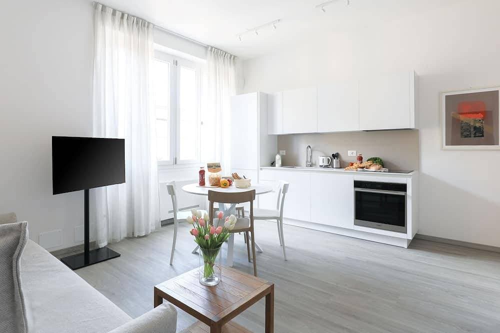 Foto 12 von 14: Three-room apartment of 58sqm, with two bedrooms and a bathroom on the fifth floor with elevator