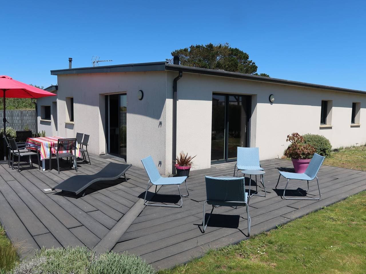 Modernes, schönes, komfortables Einfamilienhaus Ty Amiets 1