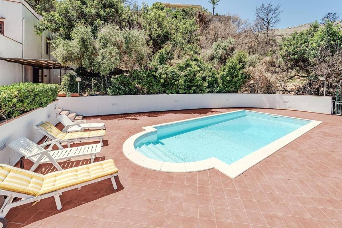 Foto 5 von 53: Two-Bedroom Villa