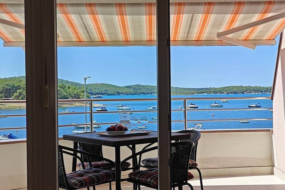 Herrlicher Ausblick, Ferienwohnung direkt am Meer, Tolle Lage 1