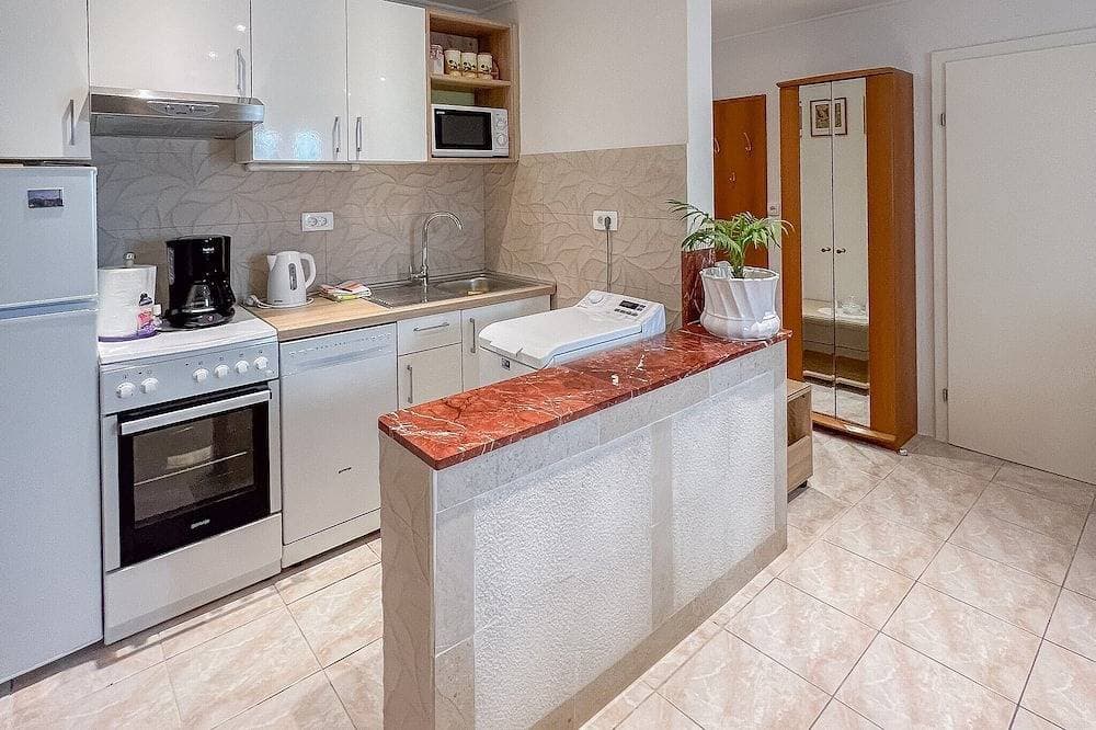Foto 12 von 30: Kleines Ferienhaus mit Pool,Terrasse,Meerblick,Grill, WiFi,Familienurlaub, ruhig