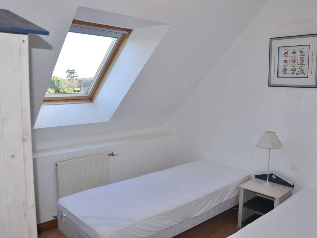 Foto 6 von 15: Renoviertes Bretonenhaus mit WIFI in Trébeurden, 3 Schlafzimmer für 6 Pers. Privatparkplatz